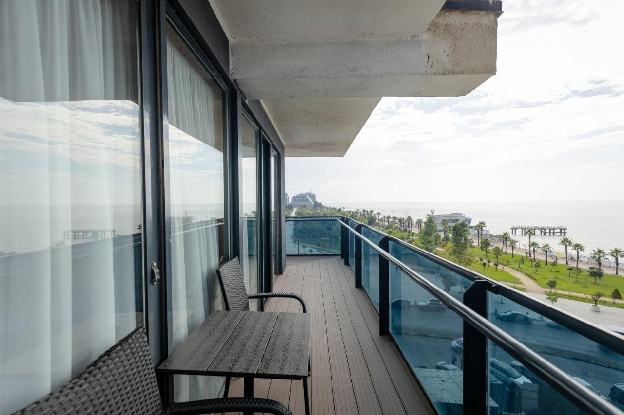 The Spot Apartments - Orbi Beach Tower Batumi Zewnętrze zdjęcie